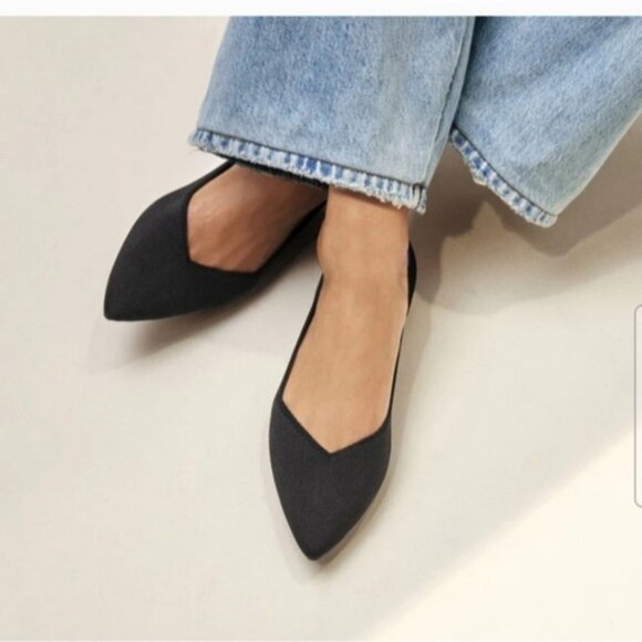 Rothy's The Point II Black Flats Size 9.5 EXCELLENT CONDITION - Picture 1 of 9